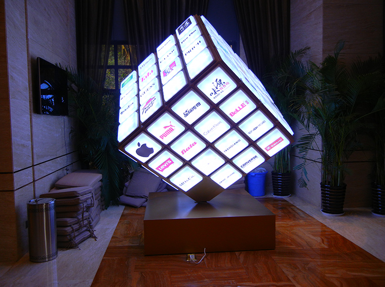 標(biāo)識(shí)標(biāo)牌